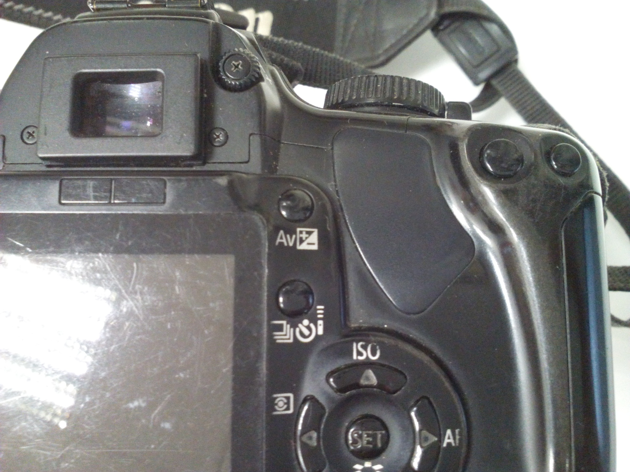 Зеркальный фотоаппарат Canon 400D DS126151